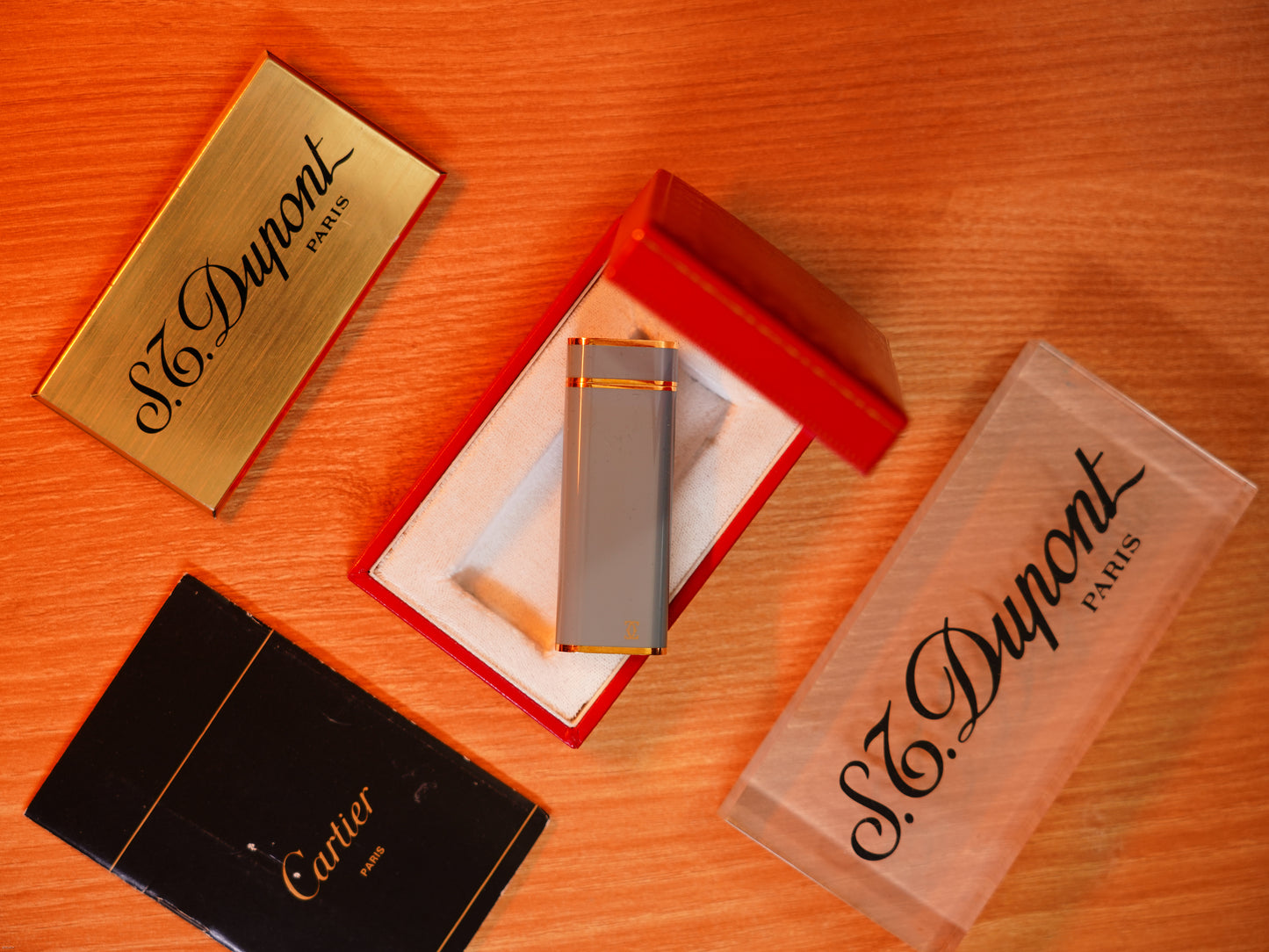 Vintage 1970 Cartier Lighter – Early Natural Lacquer, Light Gray
