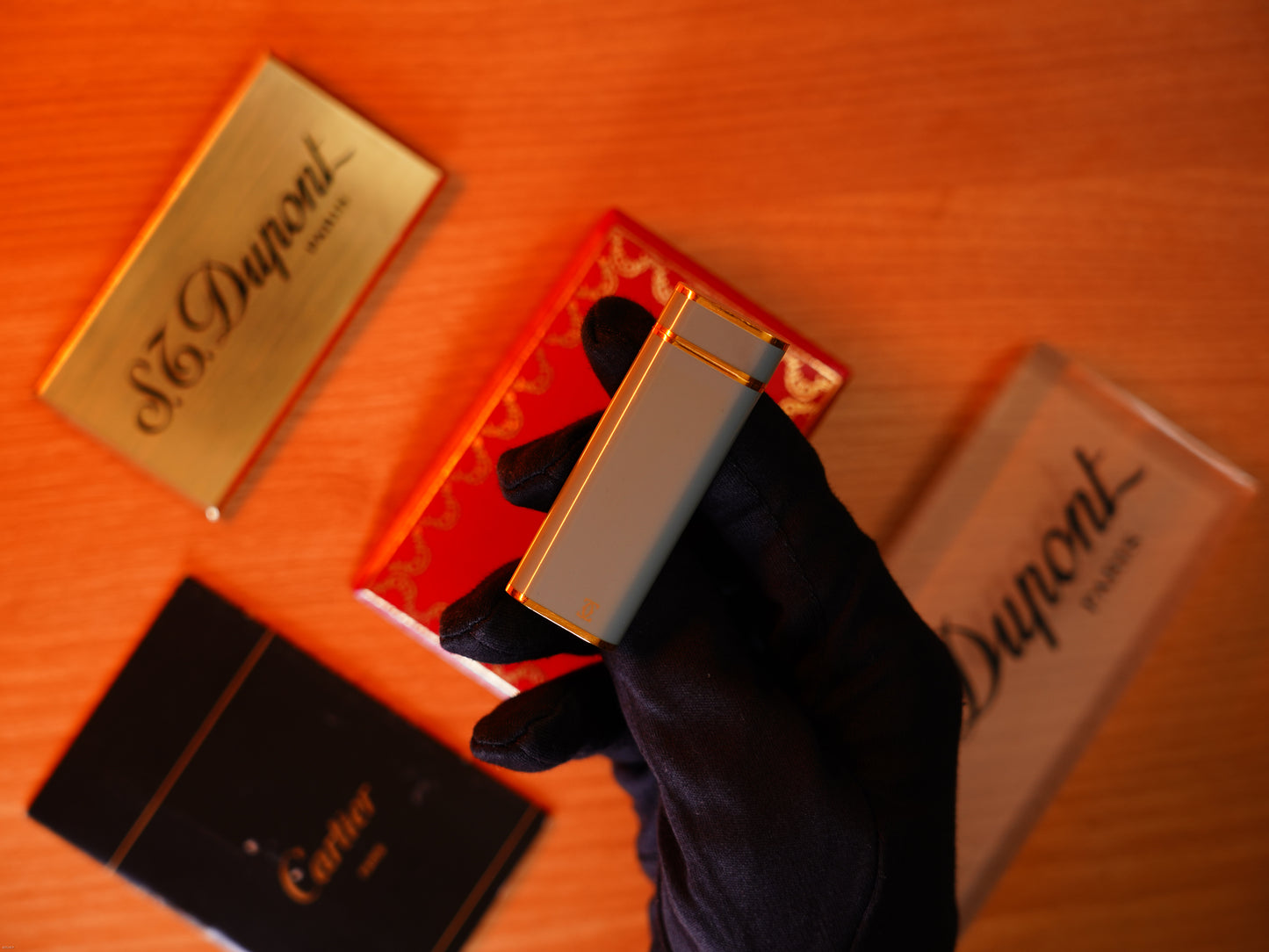 Vintage 1970 Cartier Lighter – Early Natural Lacquer, Light Gray