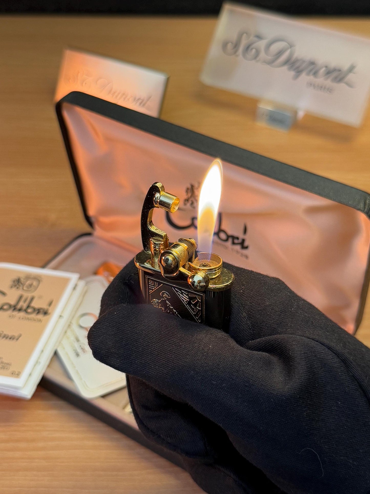 vintage 1980 Colibri of London 24k Gold Finish Colibri Standard \ Collector box with box and documents \ working perfect