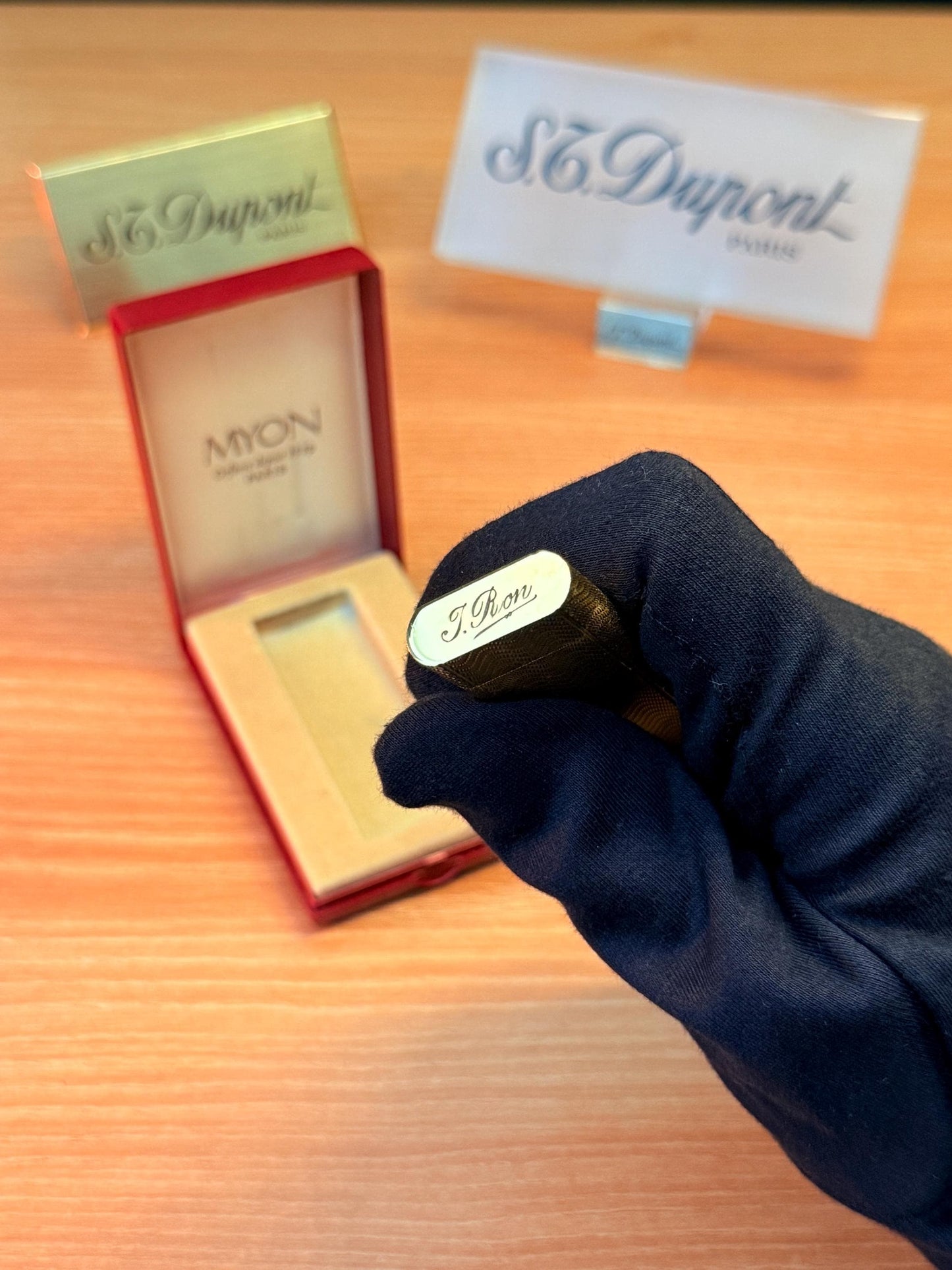vintage 1970 Rare 24k Gold Finish Myon lighter Paris Made from 1919 with box and documents / working perfect in good condition with initial