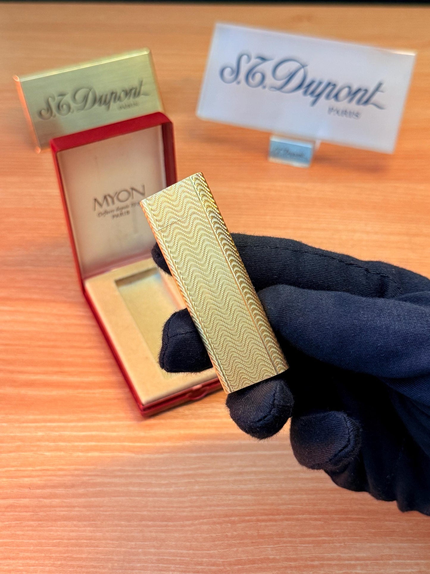 vintage 1970 Rare 24k Gold Finish Myon lighter Paris Made from 1919 with box and documents / working perfect in good condition with initial