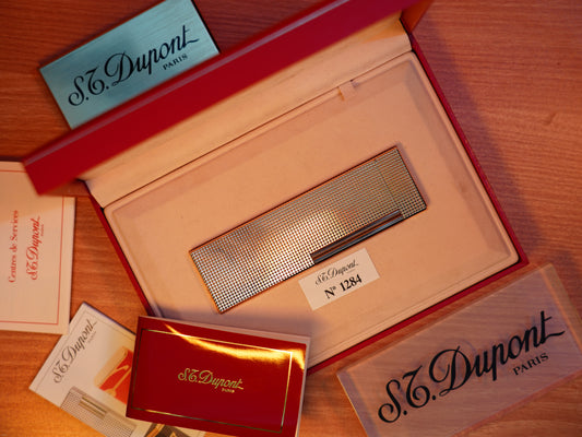 Vintage S.T. Dupont Ligne 2 Table Lighter – 1980 Heavy 18K Gold Finish