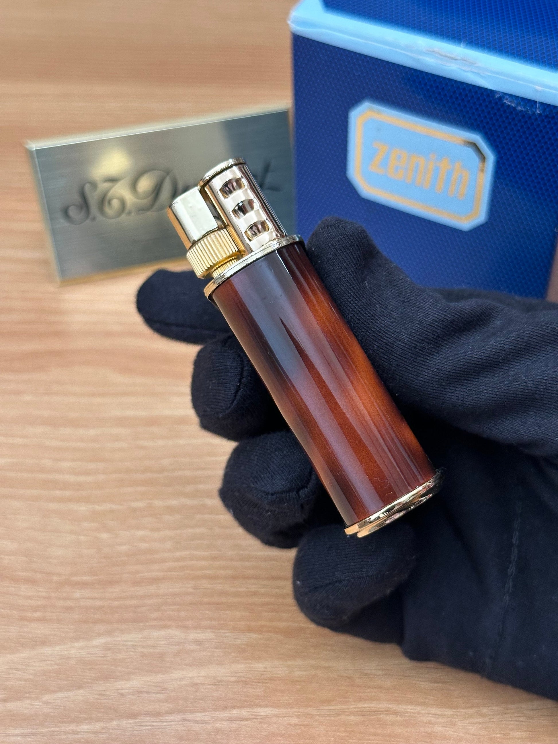 Vintage 1980 Zenith High quality Table lighter Gold plated & Tortoiseshell lacquer \ Heavy lighter in hand \ never used