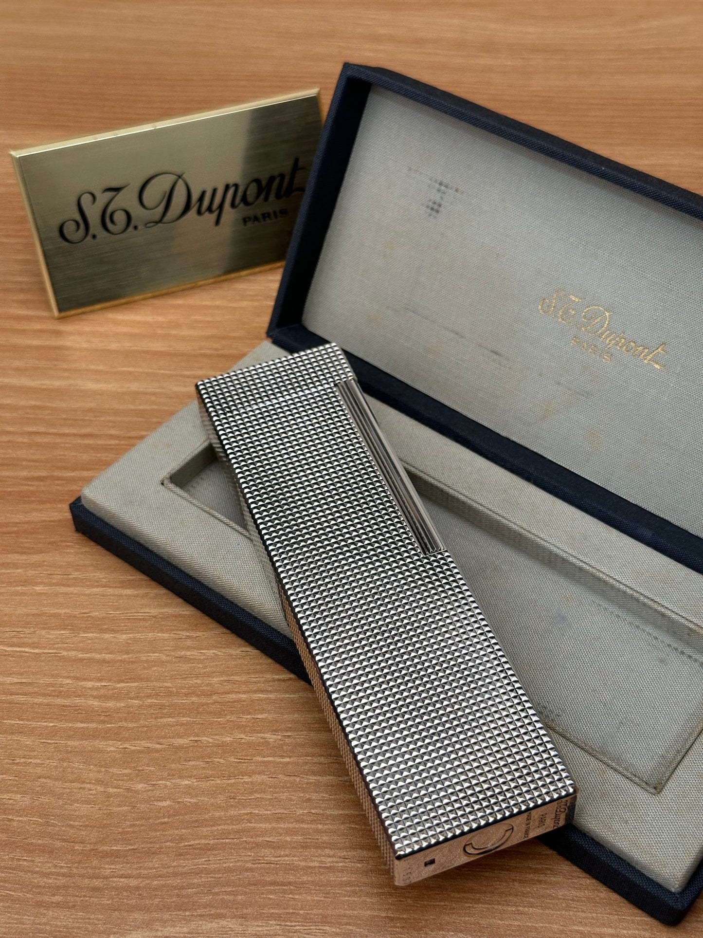 Vintage 1970 St Dupont ligne 1 early version Silver Finish Diamond Head Table Lighter