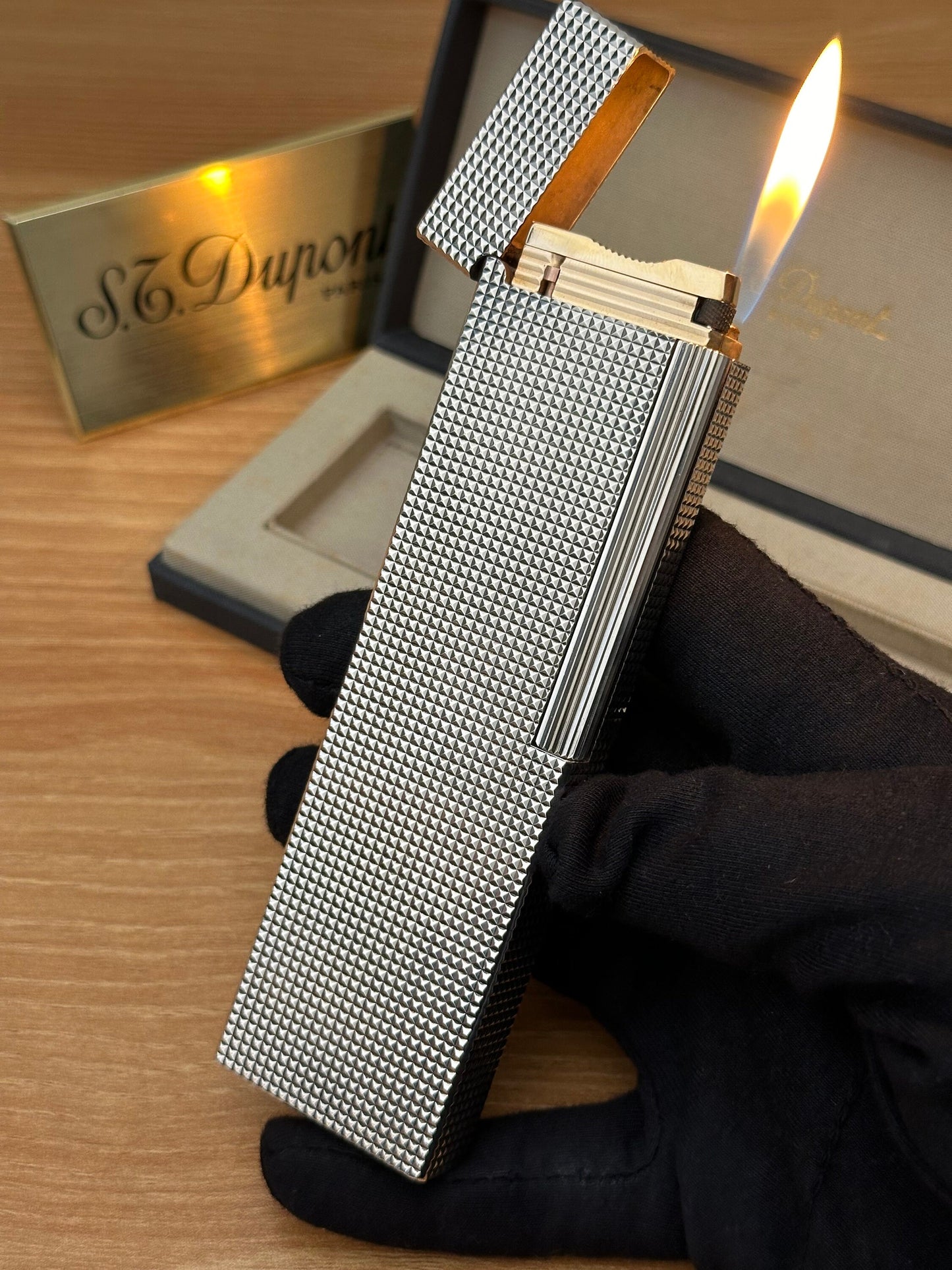 Vintage 1970 St Dupont ligne 1 early version Silver Finish Diamond Head Table Lighter