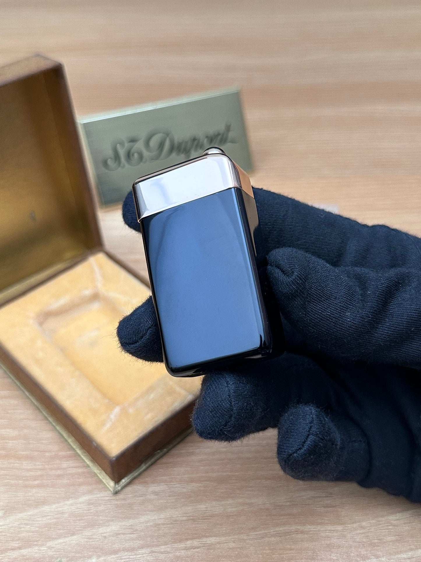 Vintage 1950 Myon rose gold plated with Black lacquer never use / extremely rare with box / working perfect