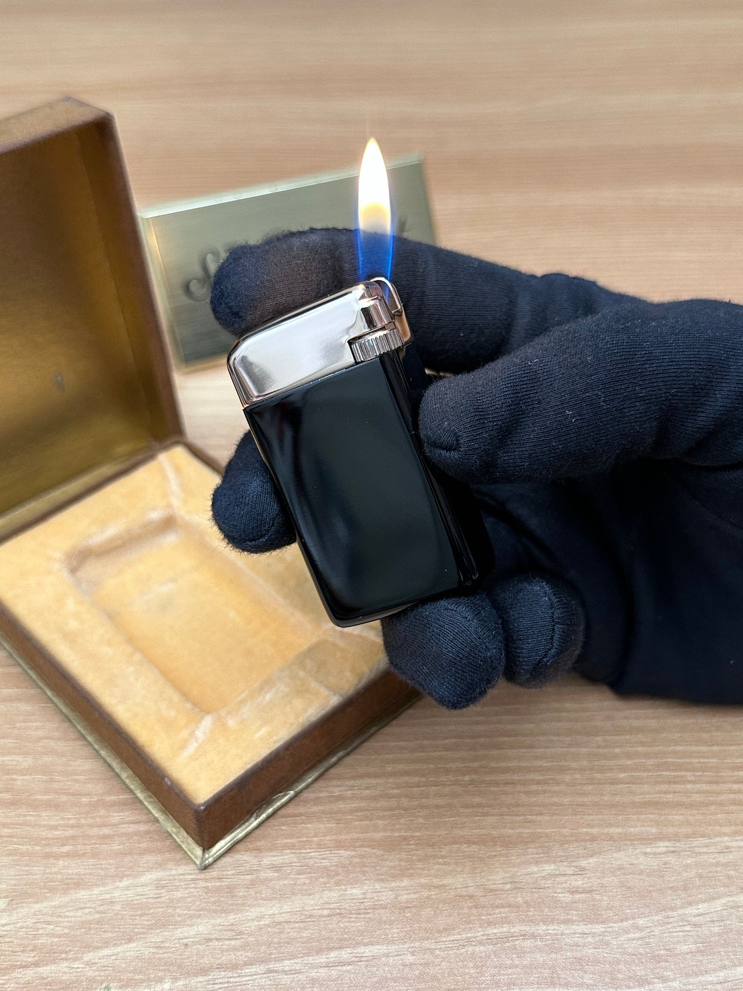 Vintage 1950 Myon rose gold plated with Black lacquer never use / extremely rare with box / working perfect