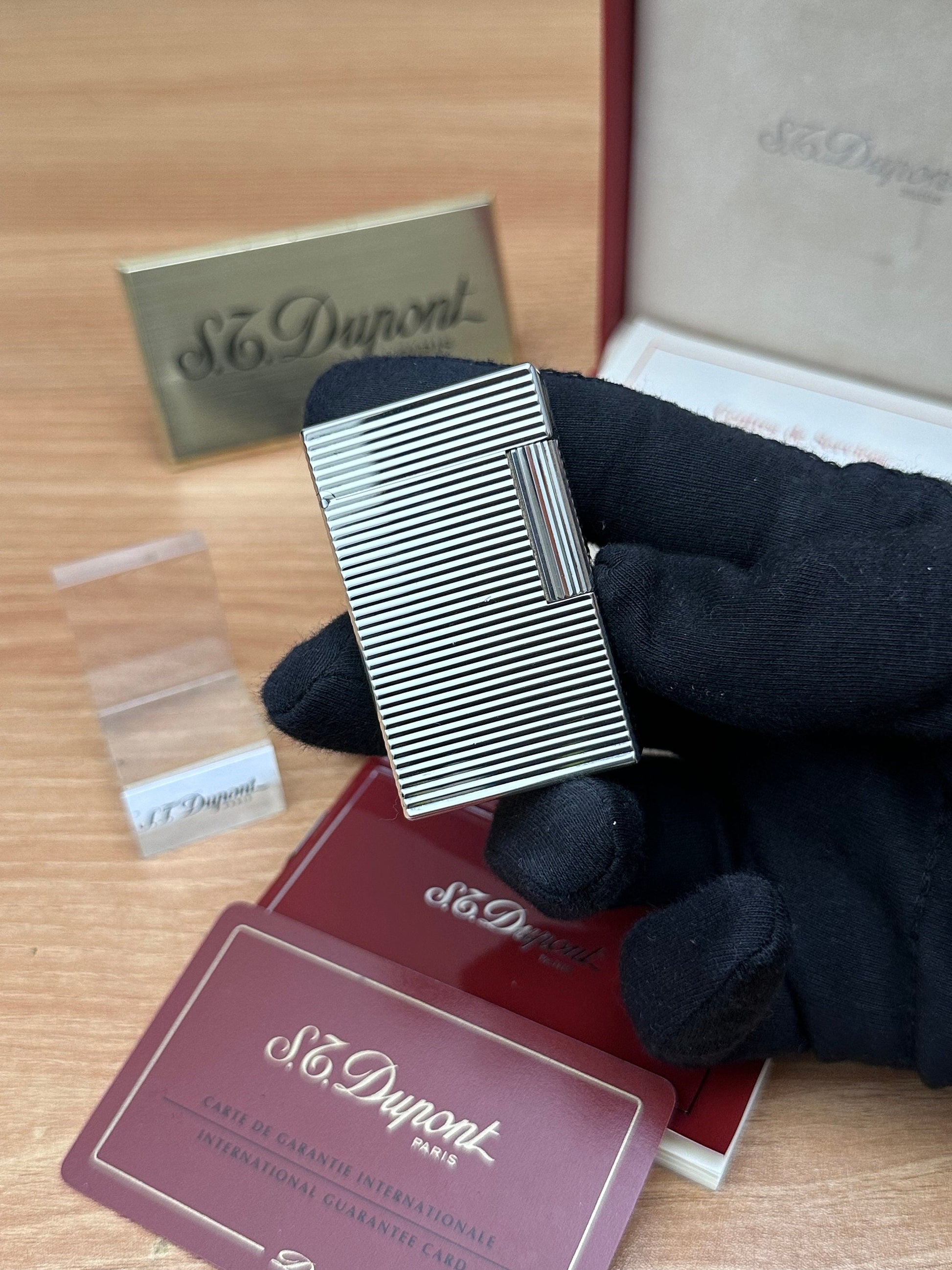 Vintage 1990 St dupont line 1 Heavy Silver Plated working perfect Rare pipe flame / full set with box and documents / pre-owned with initial
