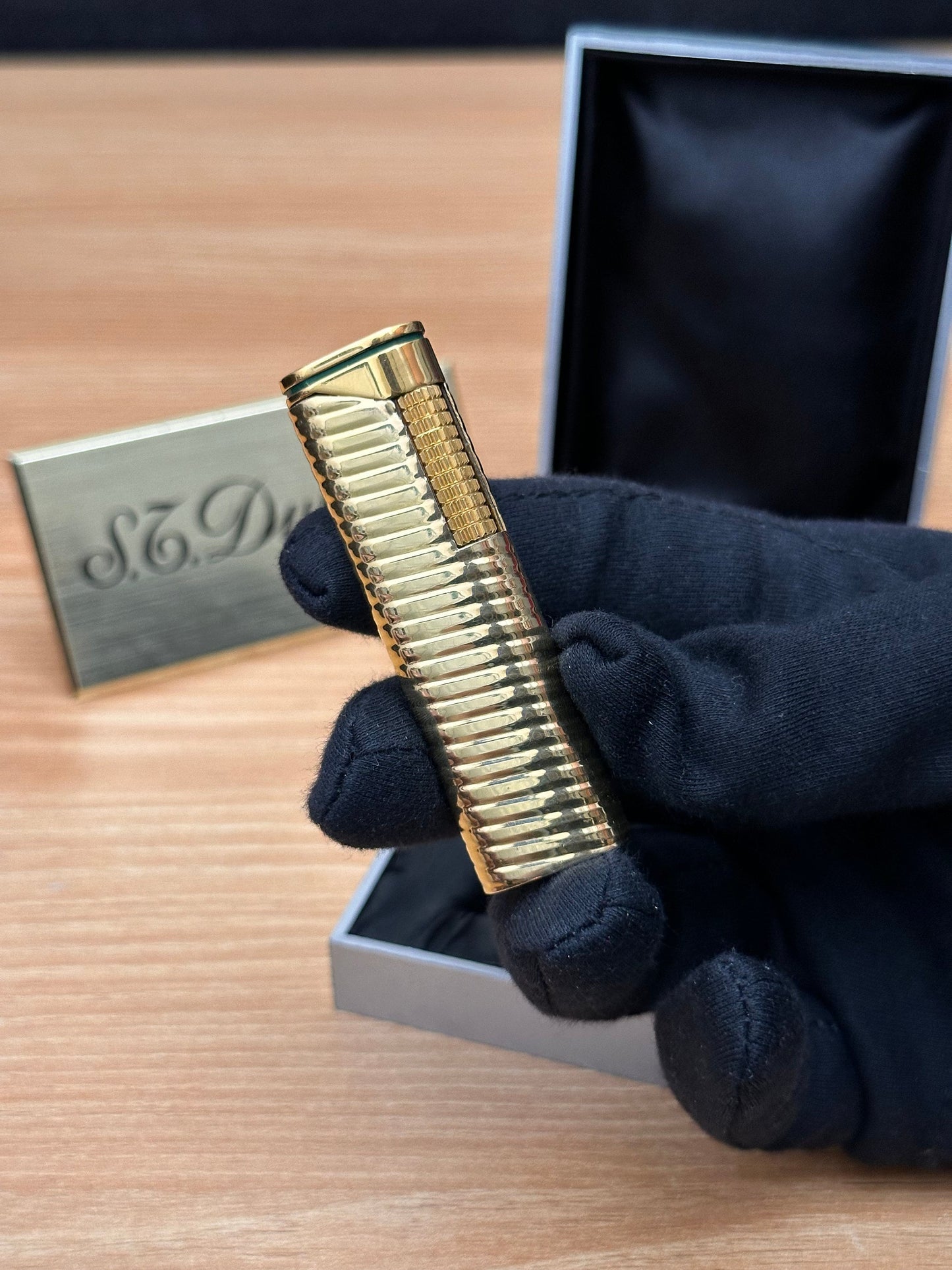 Vintage 1970 pierre cardin Luxury Solid 18k Gold Body with 750 Hallmark \ working perfect collector item \ used in good condition