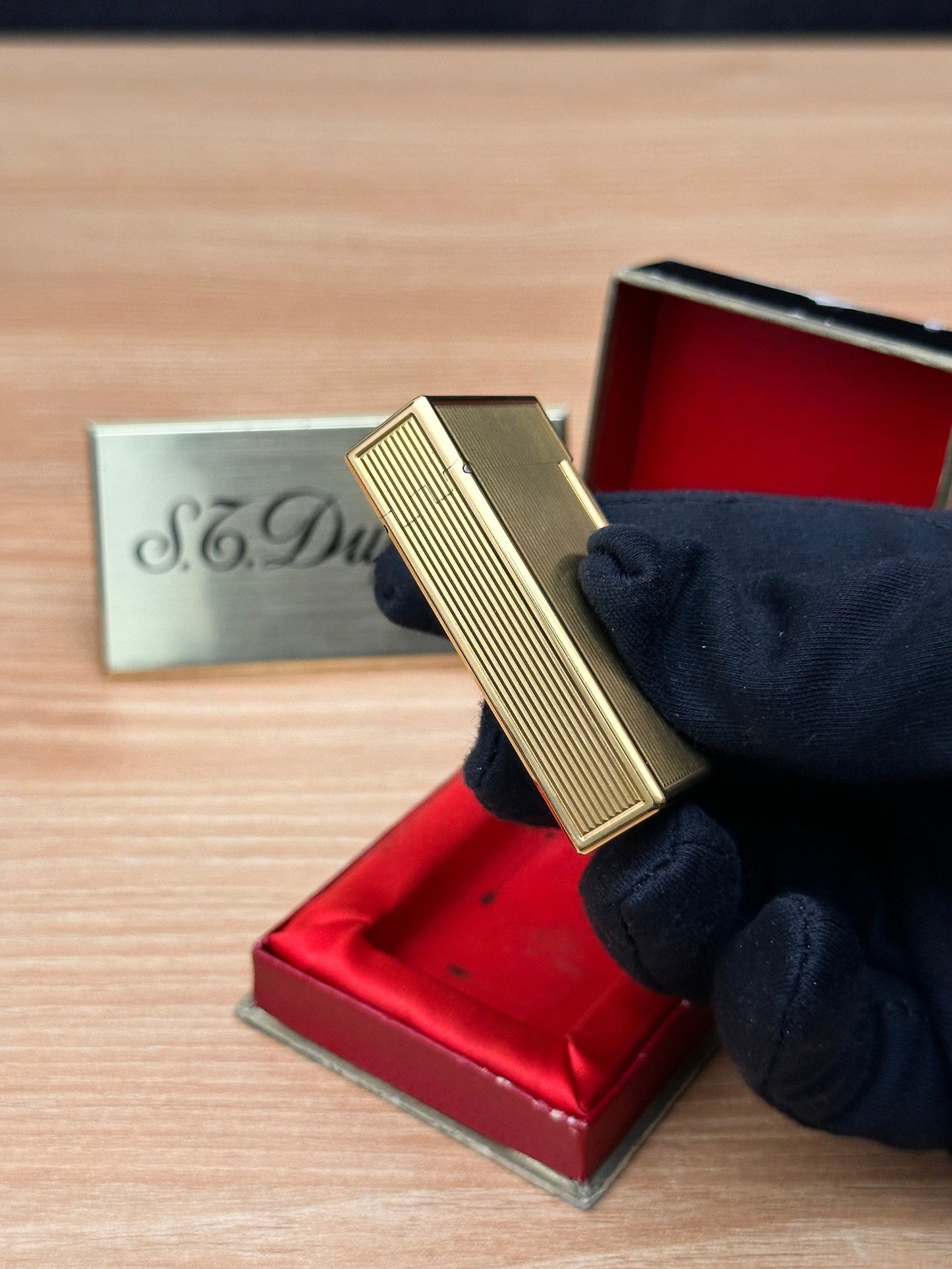 Vintage 1991 Jubile Limited Gold lighter \ working with fluid benzine \ amazing condition